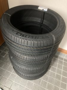 少し時間をかけることでお得にタイヤ交換ができました【四輪】