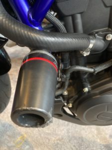 立ちごけが不安な方へ　エンジンスライダーはバイクを守ってくれます